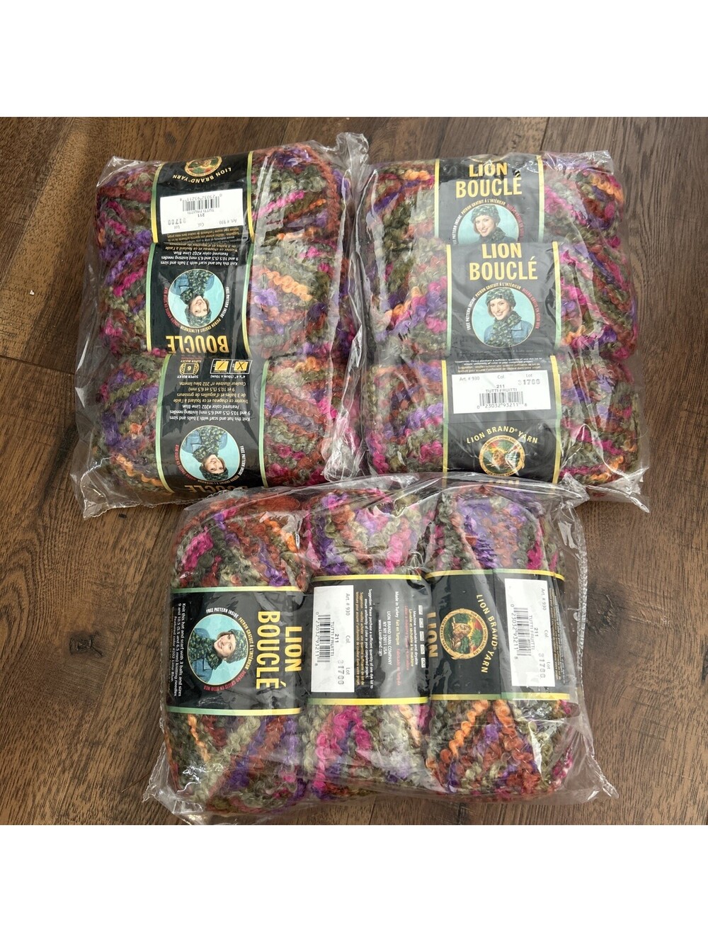 Lion Brand Boucle yarn Tutti Fruitti 2.5 oz Lot Of 9z New Beautiful Fall Colors